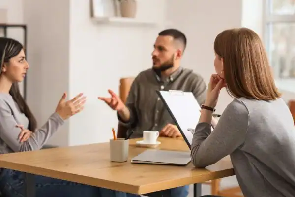 Image of couple access free mediation using family mediation voucher scheme Richmond upon Thames